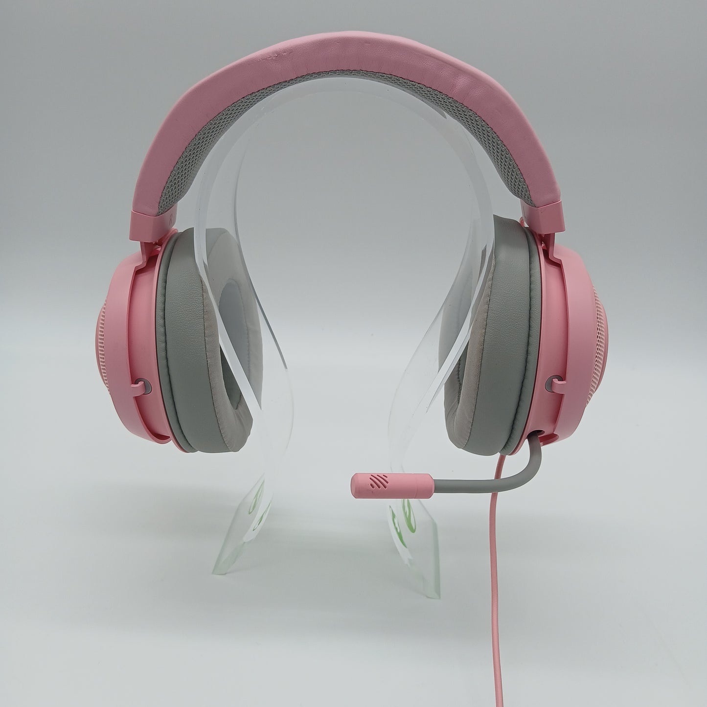 Razer Kraken X Lite Gaming Headset and Razer Base Station V2 Pink