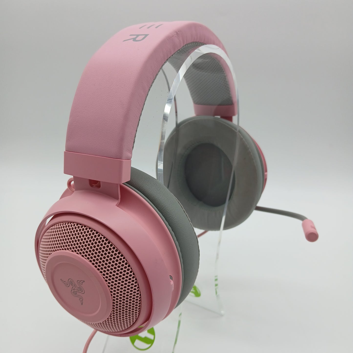 Razer Kraken X Lite Gaming Headset and Razer Base Station V2 Pink