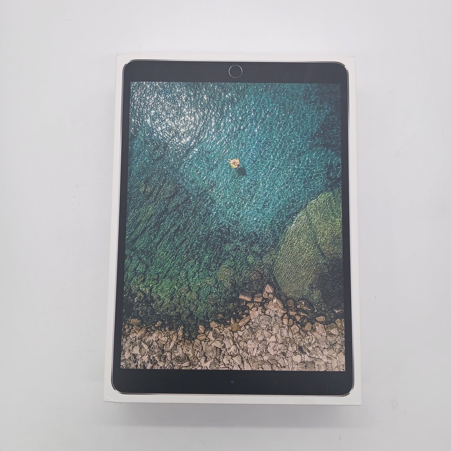 WiFi Only Apple iPad Pro 10.5" 64GB 17.7.5 Space Gray MQDT2LL/A