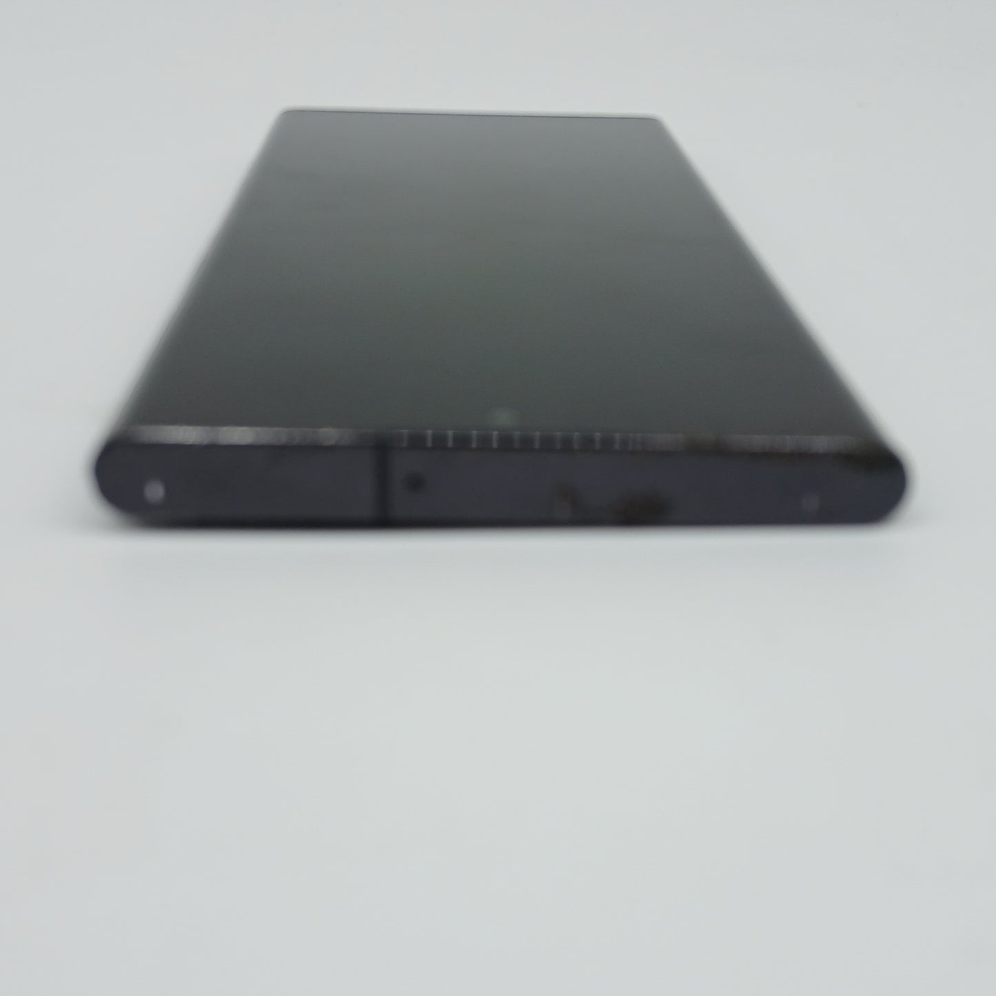 BROKEN Unlocked Samsung Galaxy S22 Ultra 8GB RAM 128GB SM-S908U Black