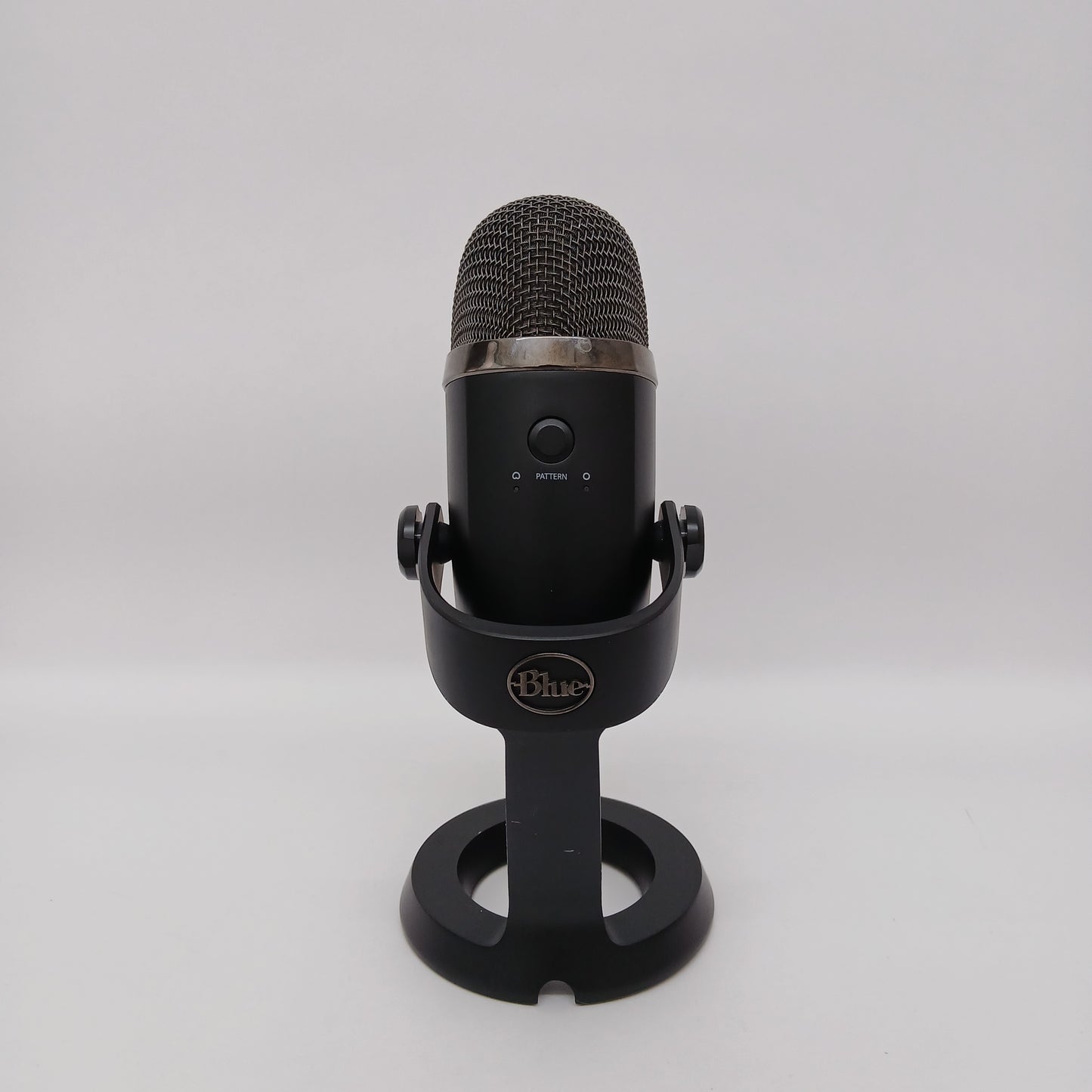 Blue Yeti Nano 20 Hz - 20 kHz USB Microphone A00136