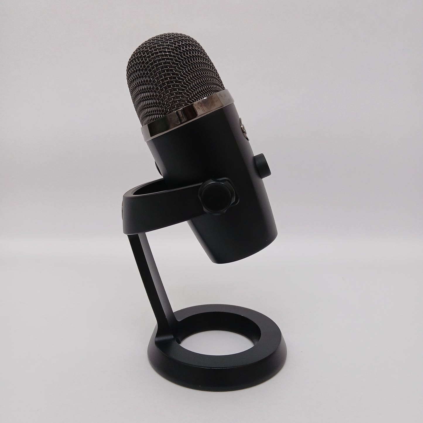 Blue Yeti Nano 20 Hz - 20 kHz USB Microphone A00136