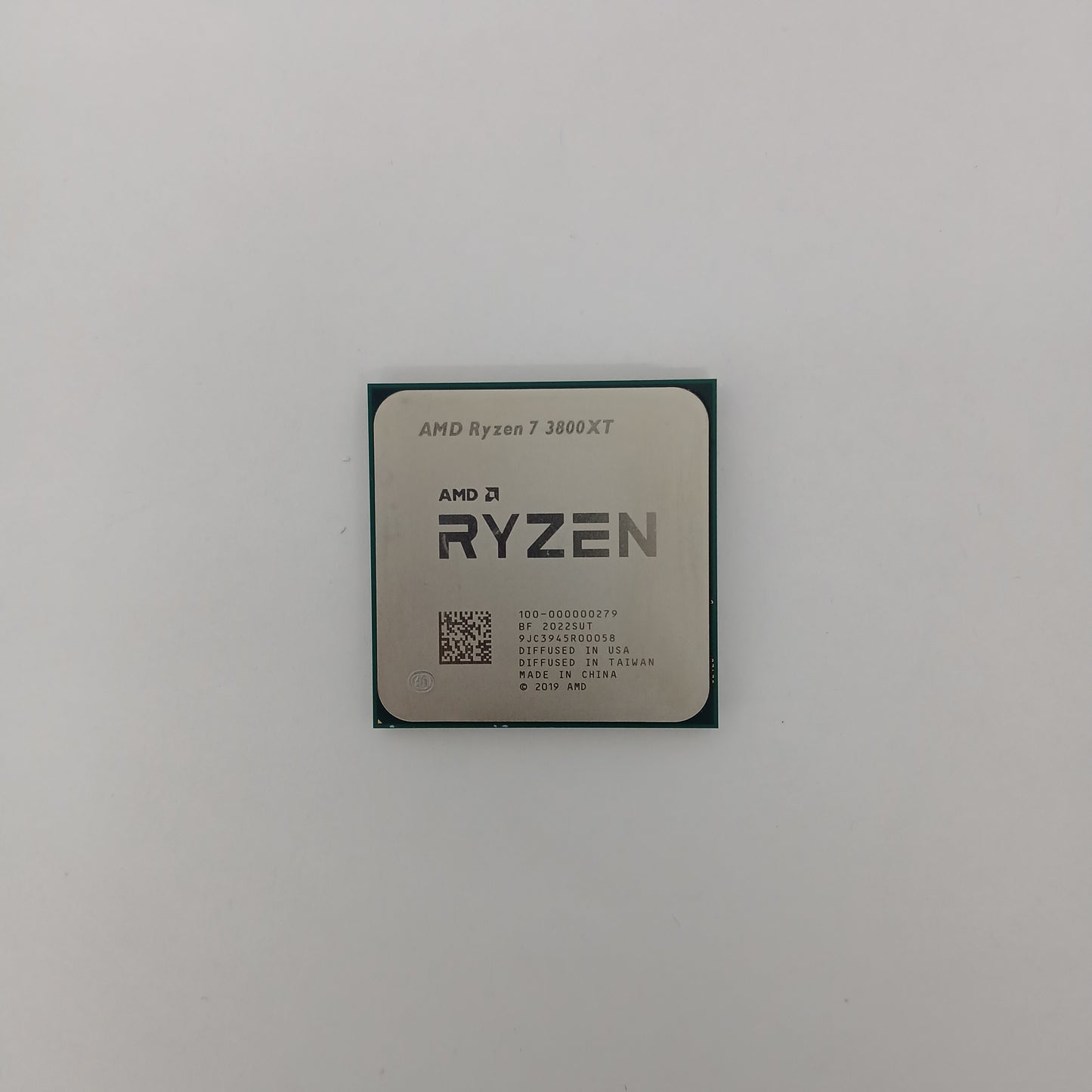 AMD Ryzen 7 3800X 3.60GH 8 Core 100-000000279 16 Thread AM4