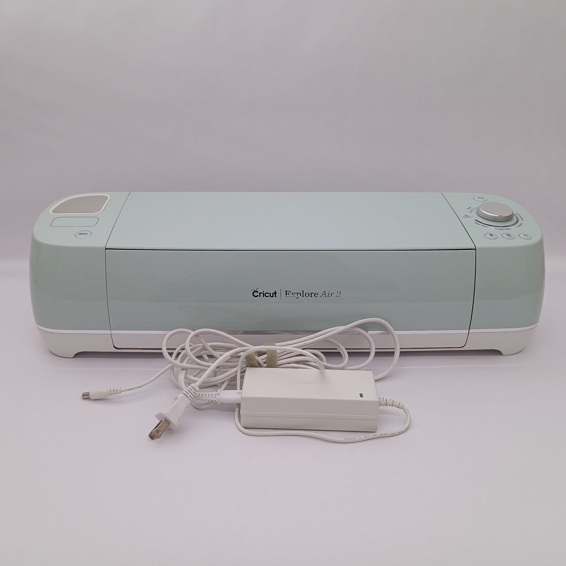 Cricut Explore Air Cutting Machine CXPL202 (No Blade)