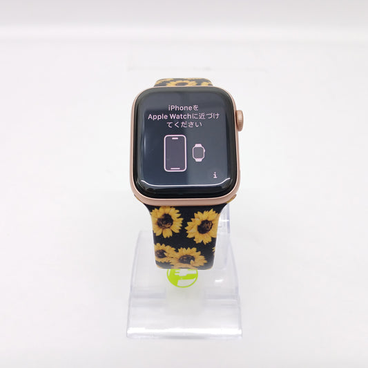 Unlocked Apple Watch SE 1st Gen Aluminum A2354