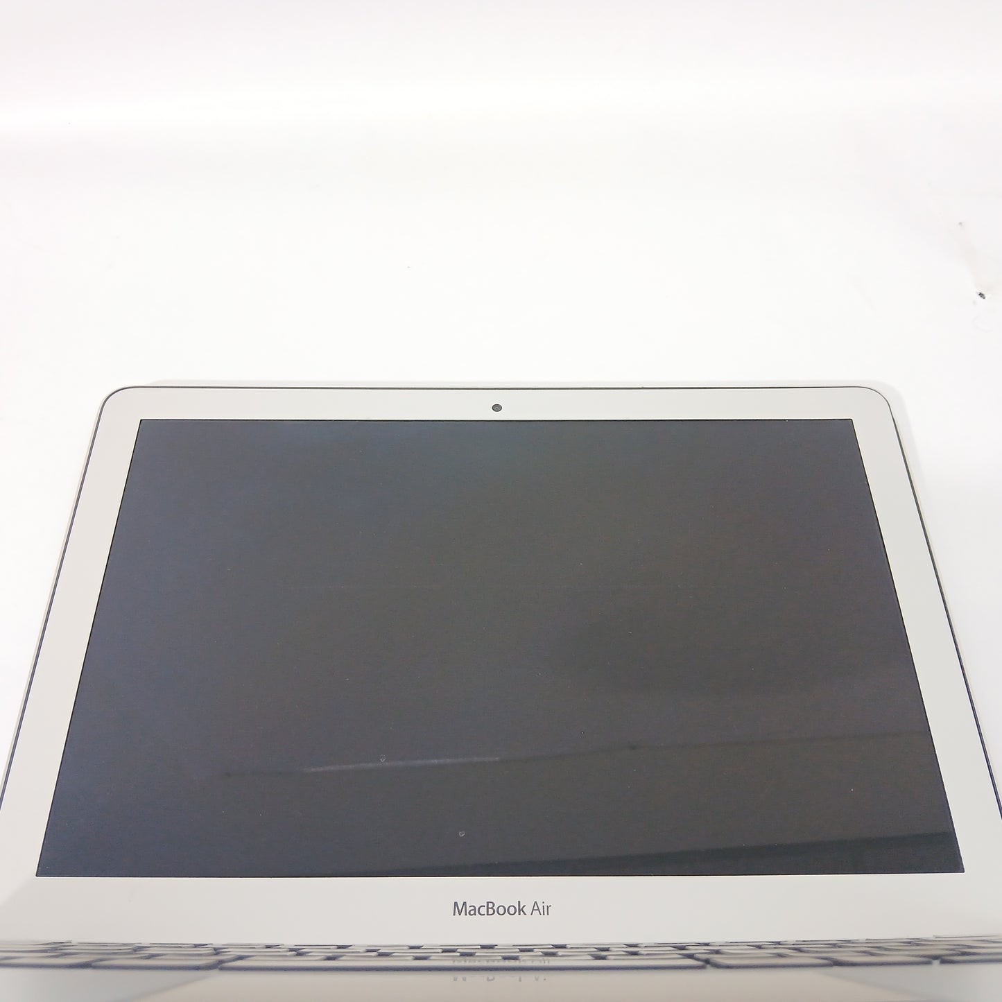 Late 2014 Apple MacBook Air 13.3" i5 1.4GHz 4GB RAM 128GB SSD Silver A1466