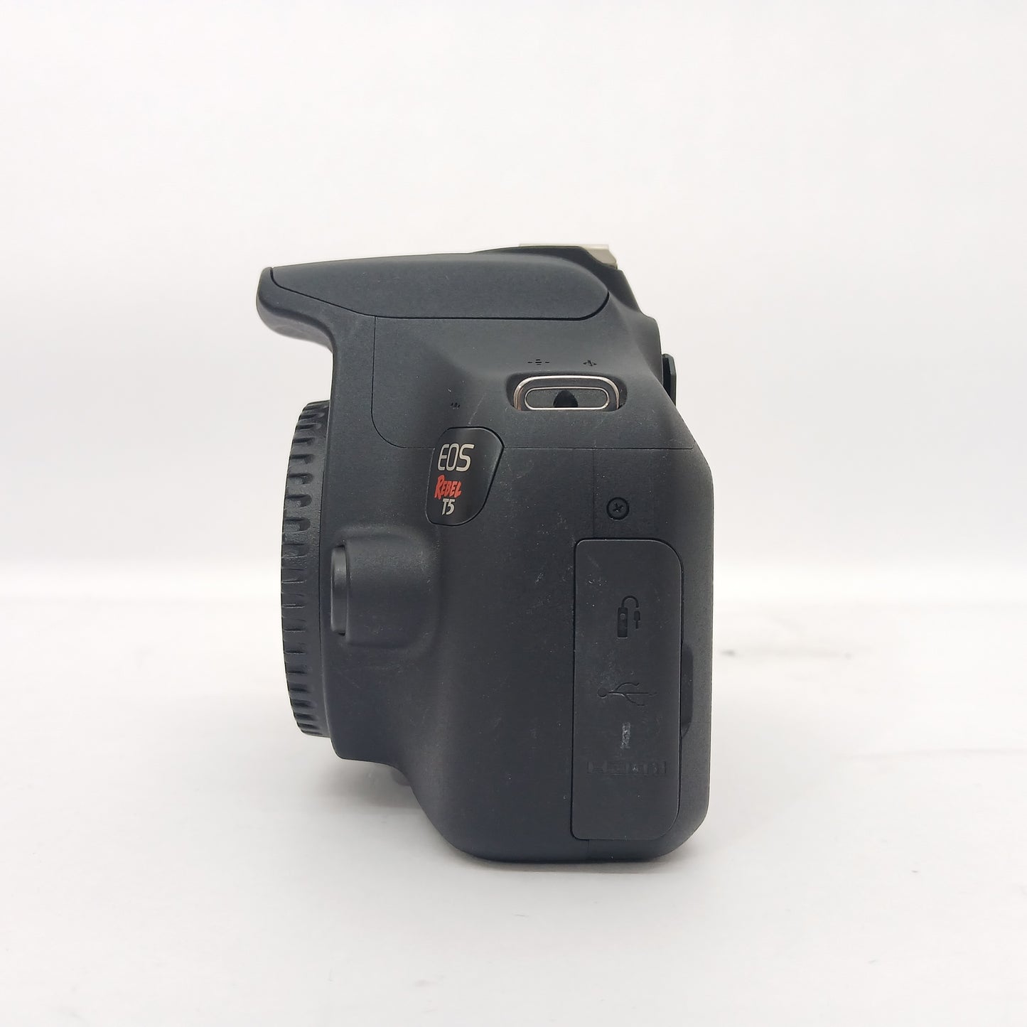 Canon EOS Rebel T5 18.0MP TTL-CT-SIR with CMOS Sensor